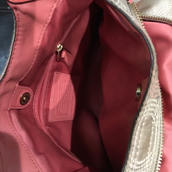 Coach Purse - Picture 5 of 6